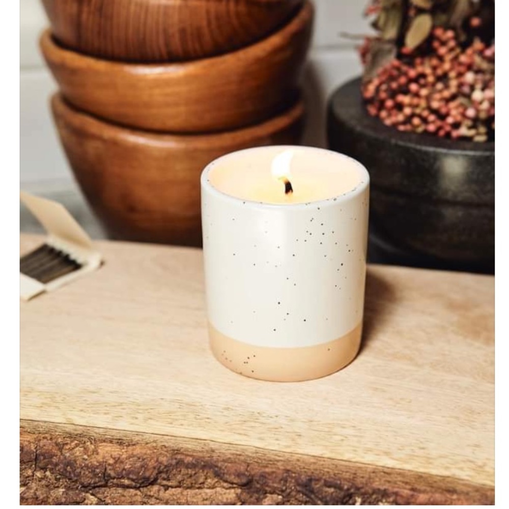 NWT Botanical Speckled Ceramic Candle